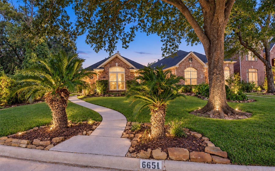 Property photo for 6651 Camptown Circle, Houston, TX