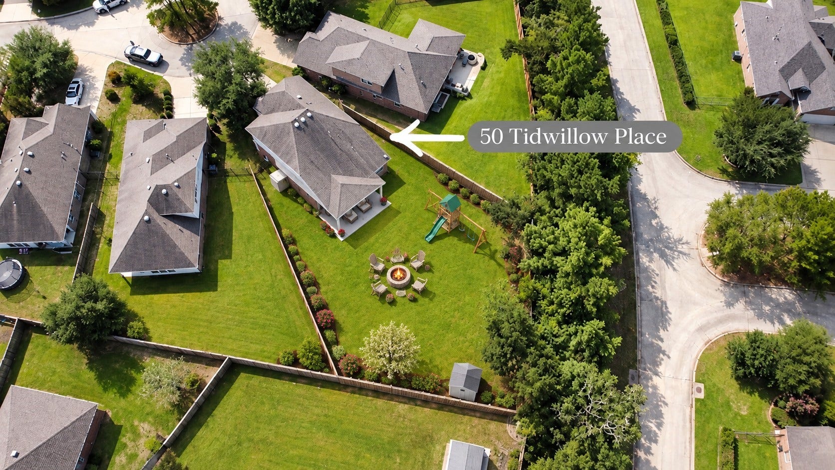 50 Tidwillow Place, Tomball, TX 77375 *digitally enhanced