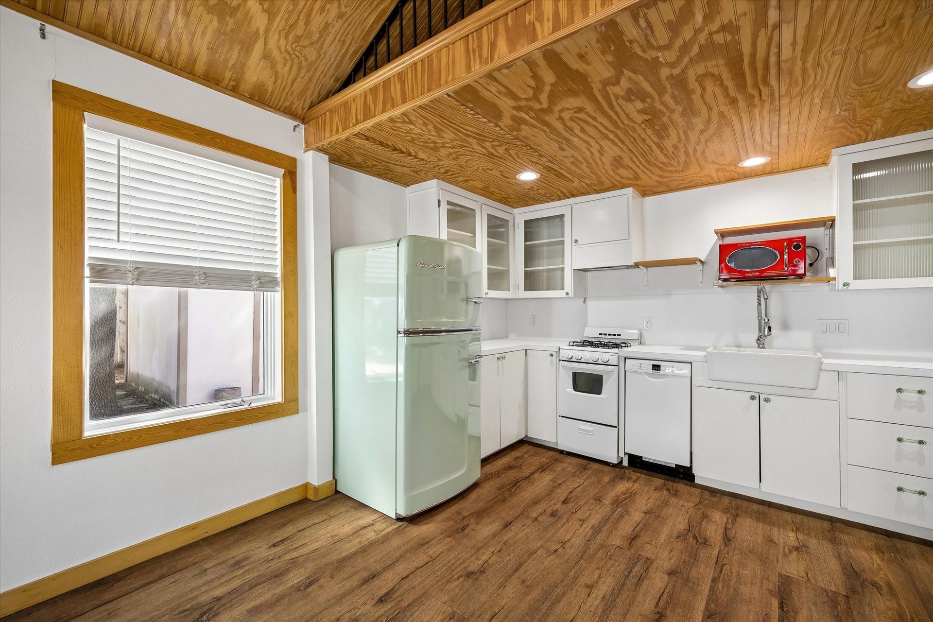 1847 Libbey - Guest Suite Kitchen