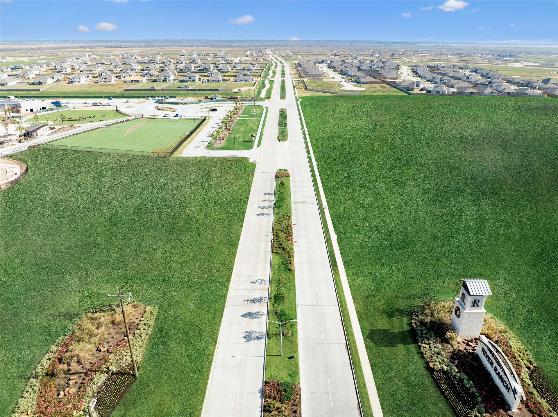 1920 N Riverside Circle, Dayton, TX 77535 1920 N Riverside Circle, Dayton, TX 77535