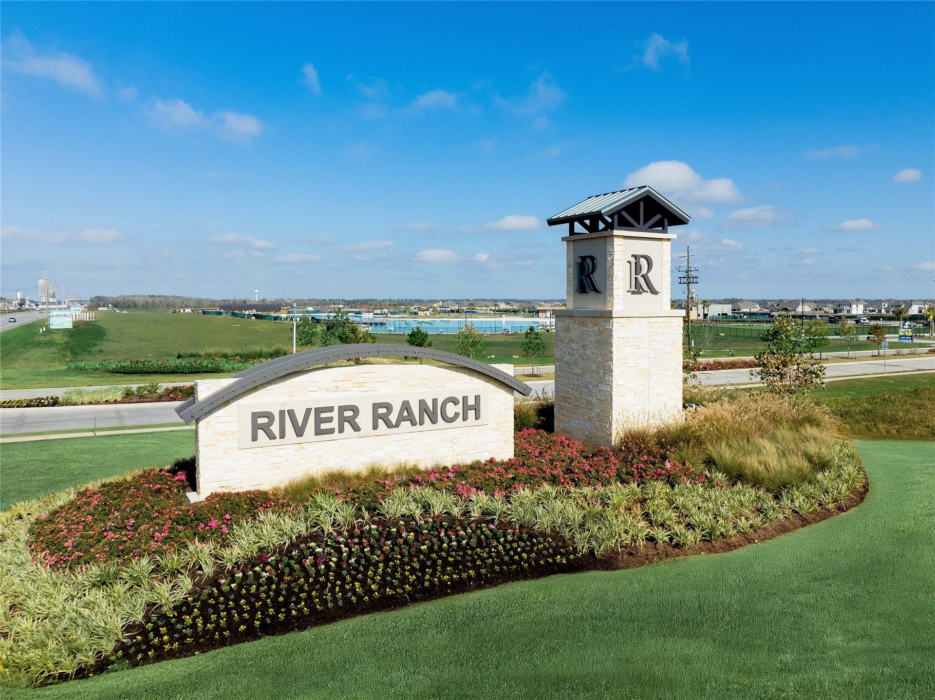 1920 N Riverside Circle, Dayton, TX 77535 1920 N Riverside Circle, Dayton, TX 77535