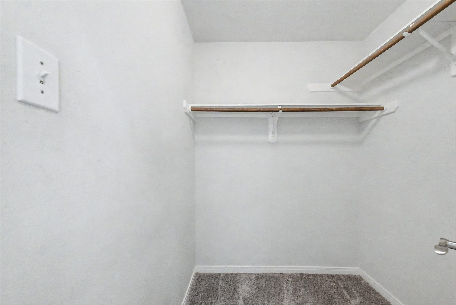 3615 Turtle Cove Drive, Pasadena, TX 77505 2ND PRIMARY WALK-IN CLOSET
