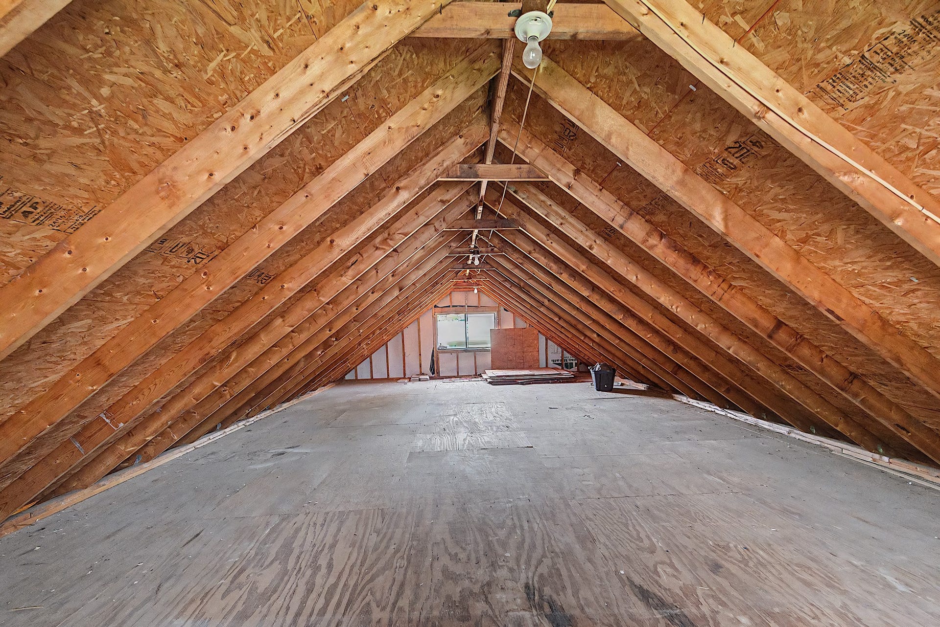 3615 Turtle Cove Drive, Pasadena, TX 77505 GARAGE UPSTAIRS STORAGE AREA