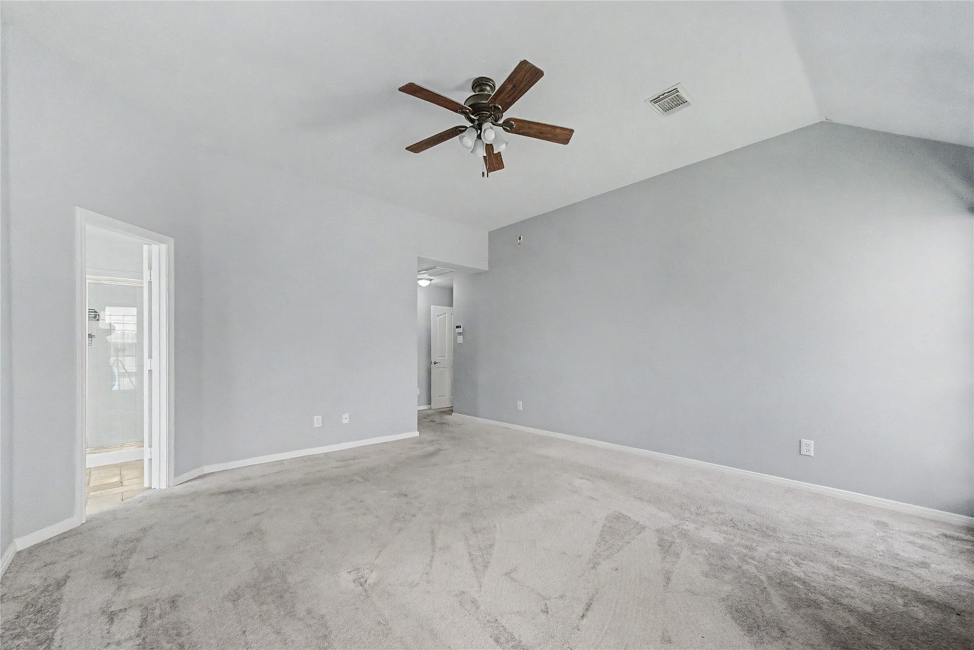 3615 Turtle Cove Drive, Pasadena, TX 77505 PRIMARY BEDROOM