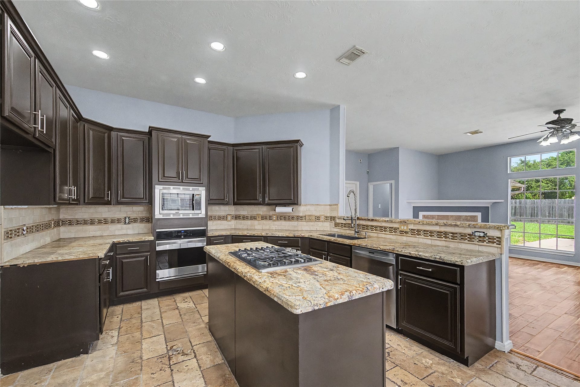 3615 Turtle Cove Drive, Pasadena, TX 77505 3615 Turtle Cove Drive, Pasadena, TX 77505