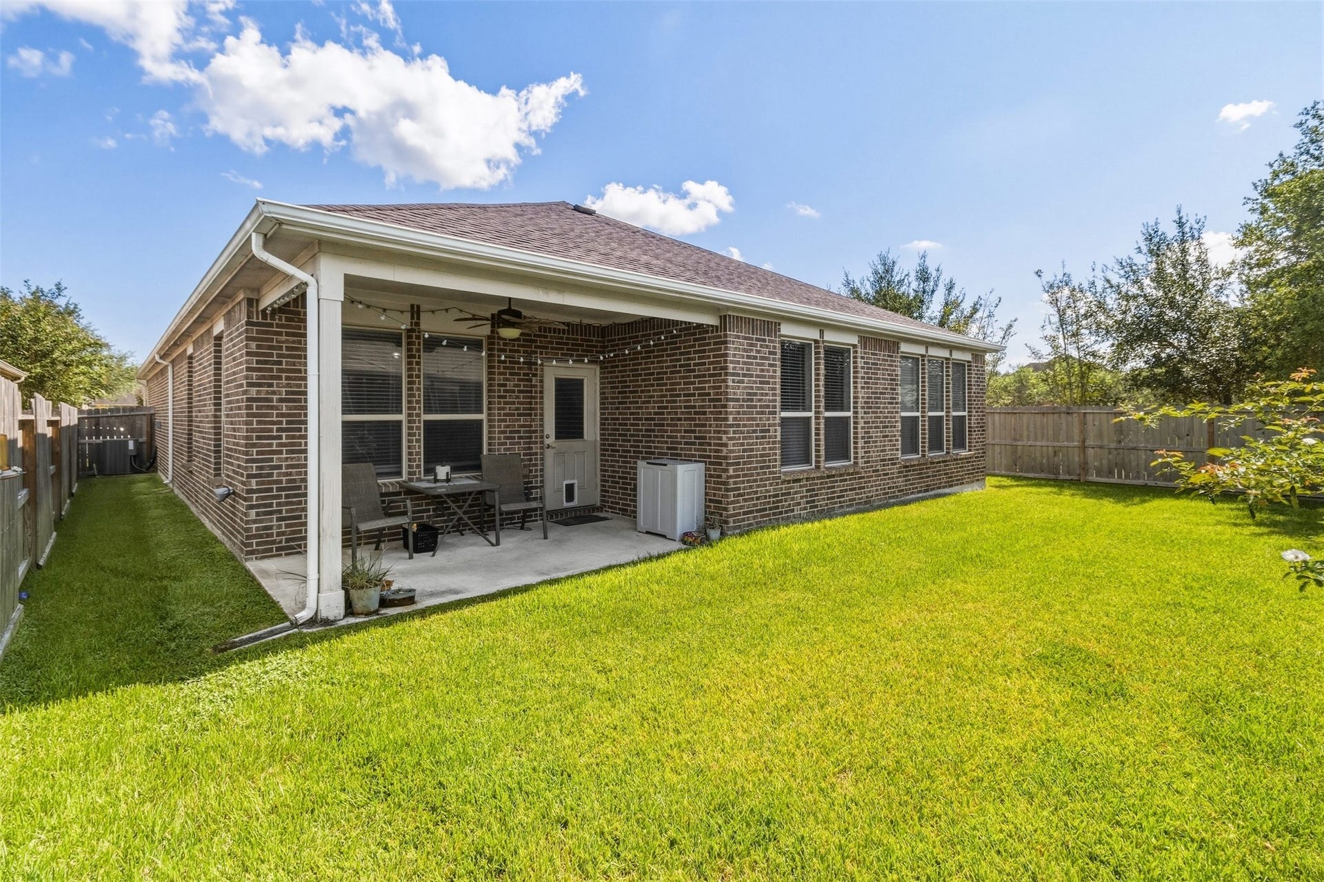 1546 Tuscan Village Drive, League City, TX 77573 1546 Tuscan Village Drive, League City, TX 77573