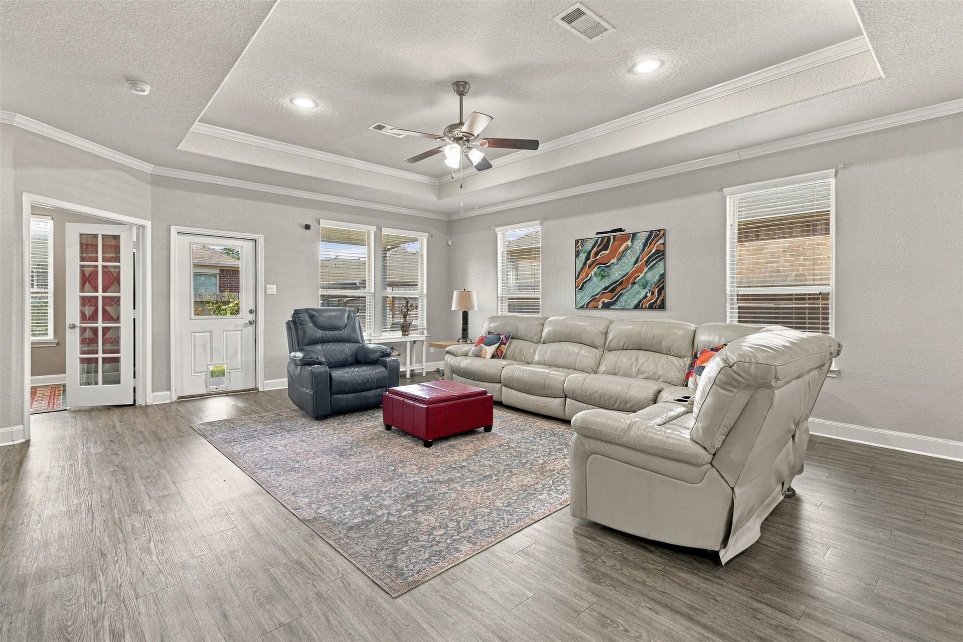 1546 Tuscan Village Drive, League City, TX 77573 1546 Tuscan Village Drive, League City, TX 77573