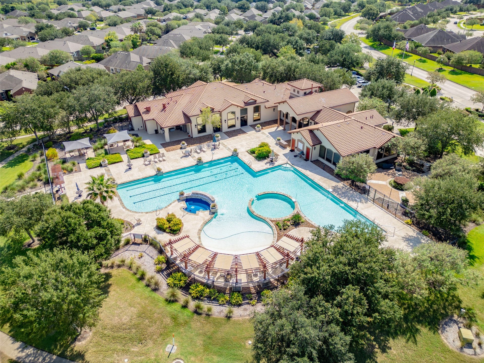 1546 Tuscan Village Drive, League City, TX 77573 1546 Tuscan Village Drive, League City, TX 77573