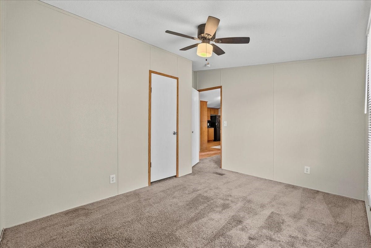 12717 33rd Street, Santa Fe, TX 77510 12717 33rd Street, Santa Fe, TX 77510