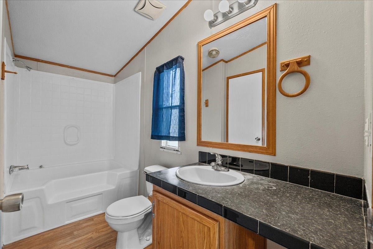 12717 33rd Street, Santa Fe, TX 77510 12717 33rd Street, Santa Fe, TX 77510