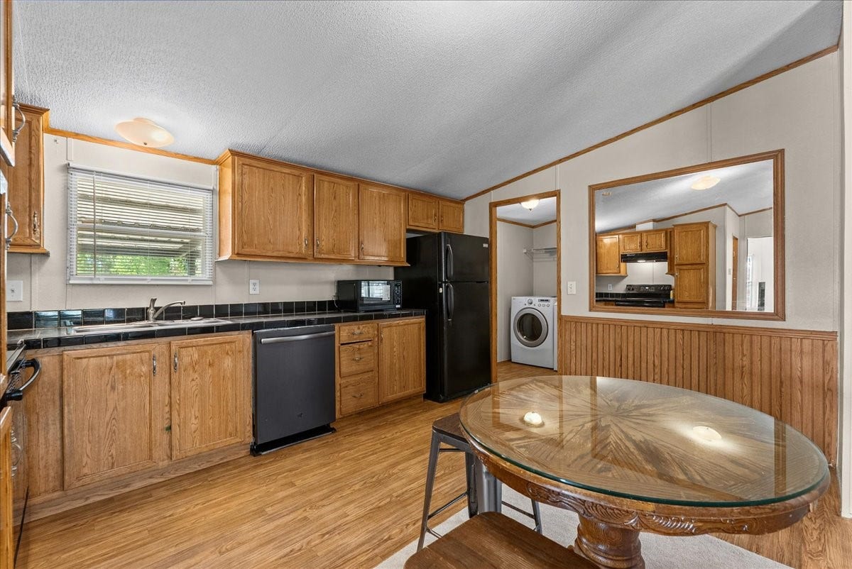 12717 33rd Street, Santa Fe, TX 77510 12717 33rd Street, Santa Fe, TX 77510