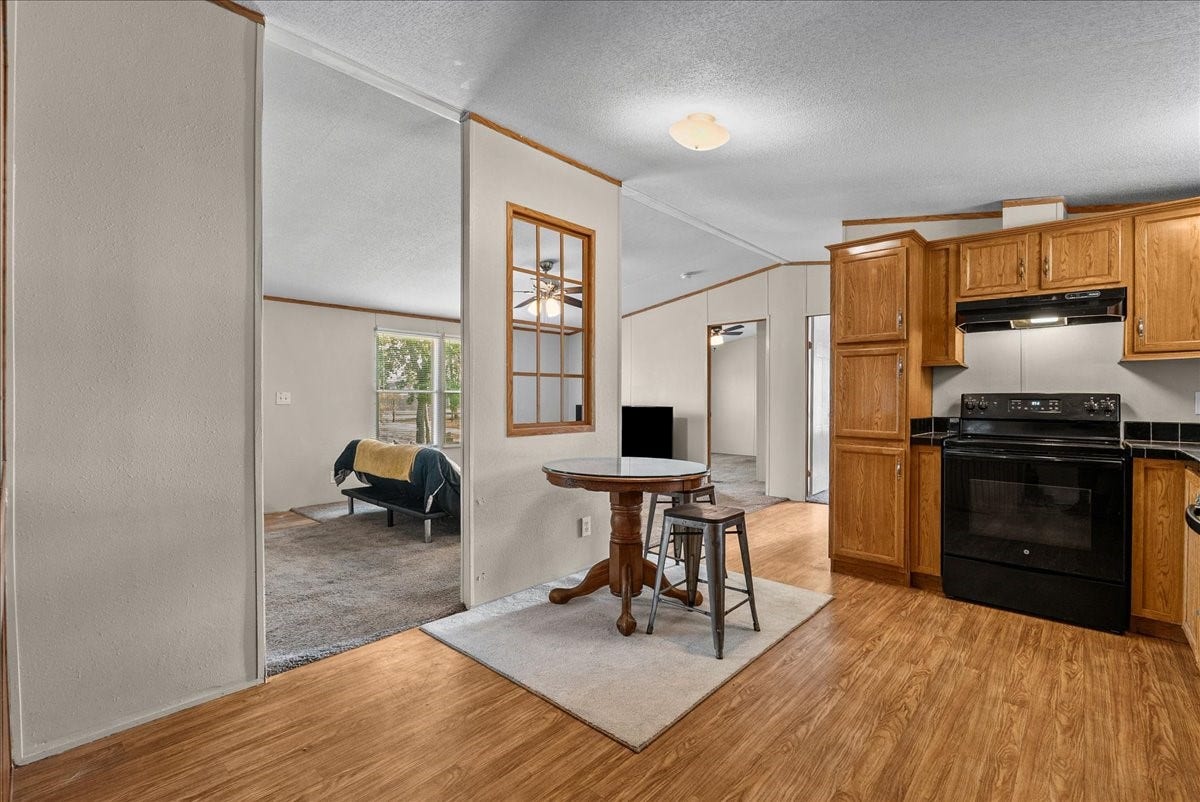 12717 33rd Street, Santa Fe, TX 77510 12717 33rd Street, Santa Fe, TX 77510