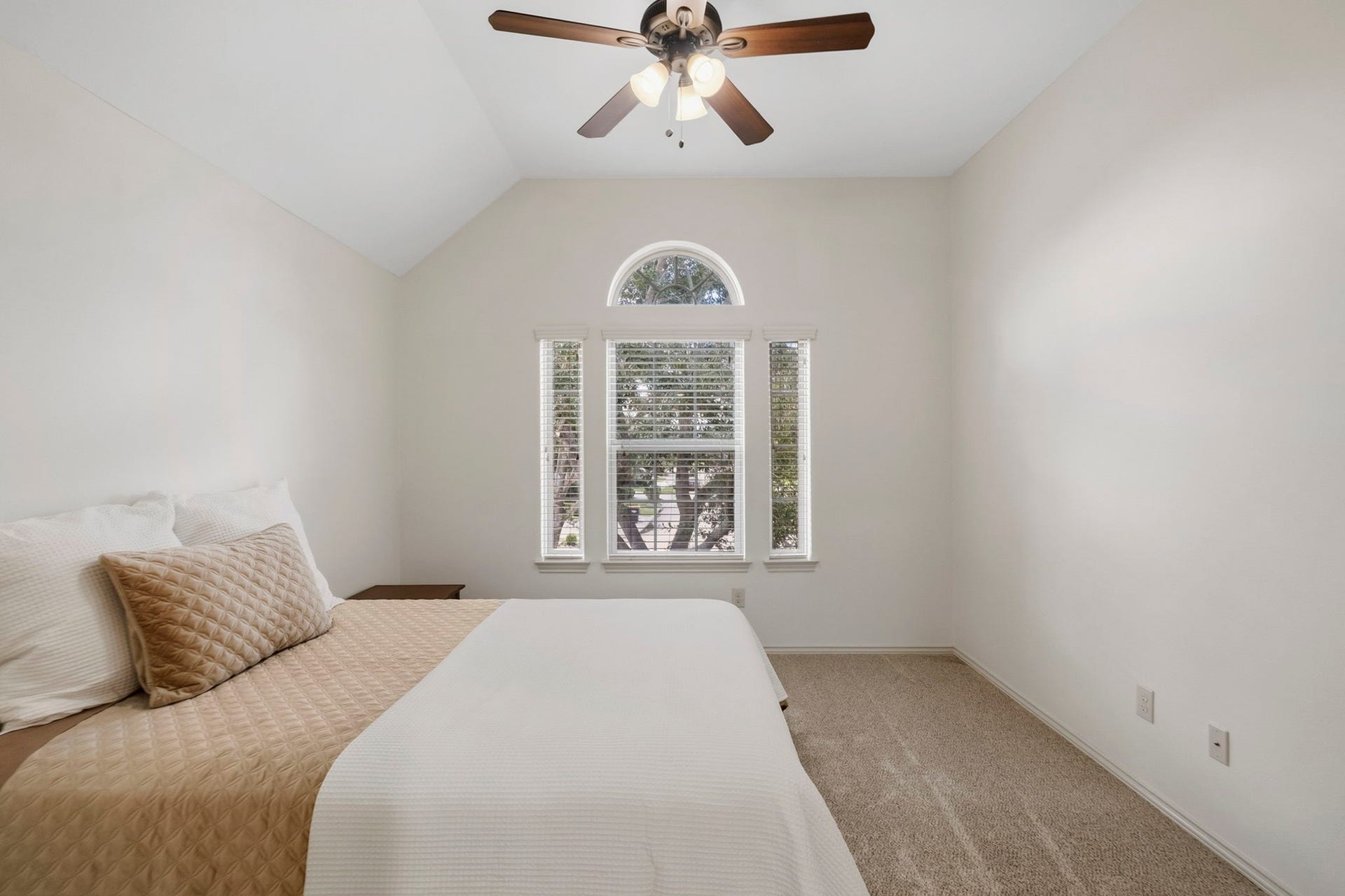 6923 Long Bay Lane, Missouri City, TX 77459 6923 Long Bay Lane, Missouri City, TX 77459