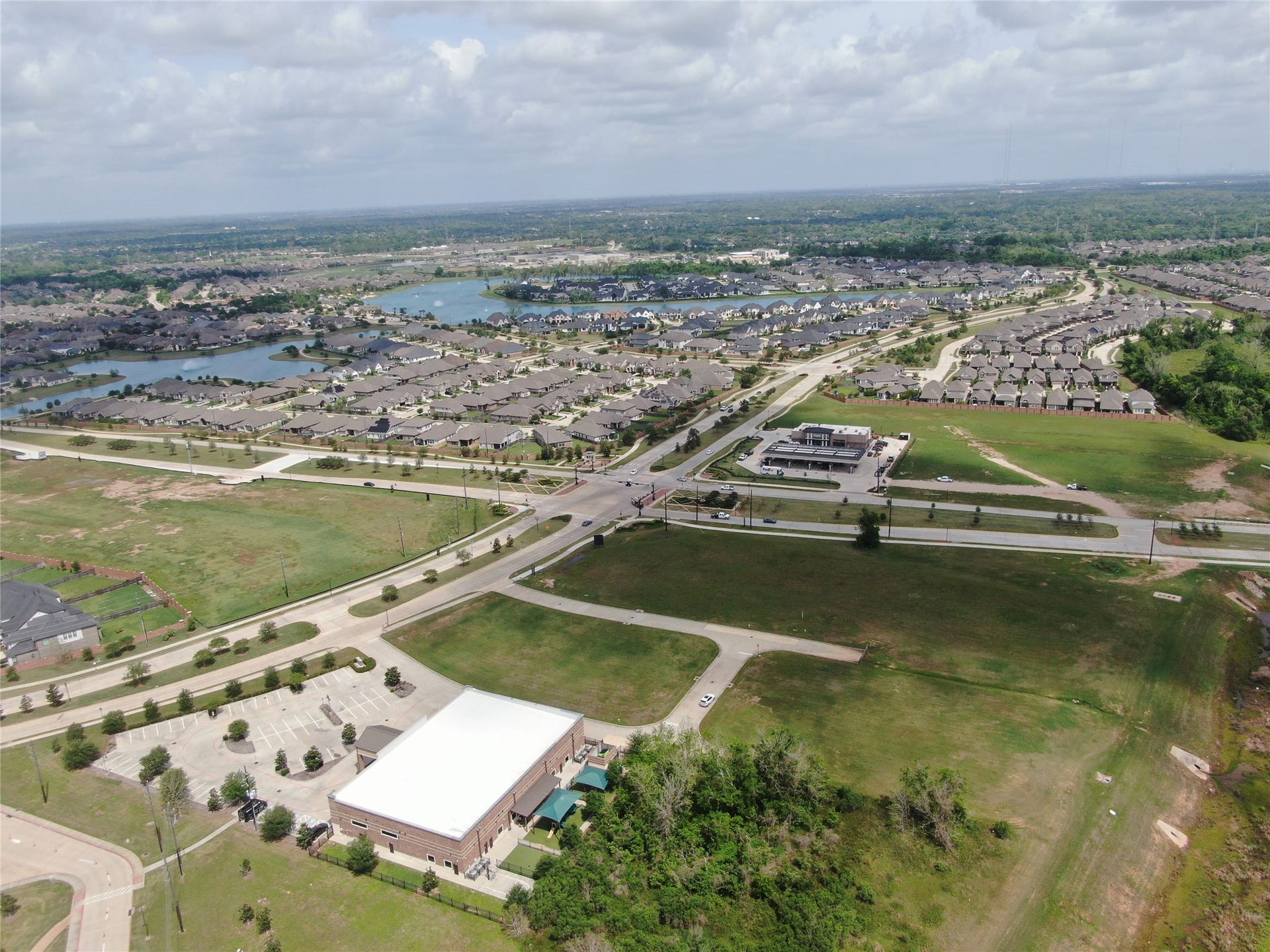 1623 Waters Lake Boulevard, Missouri City, TX 77459 1623 Waters Lake Boulevard, Missouri City, TX 77459