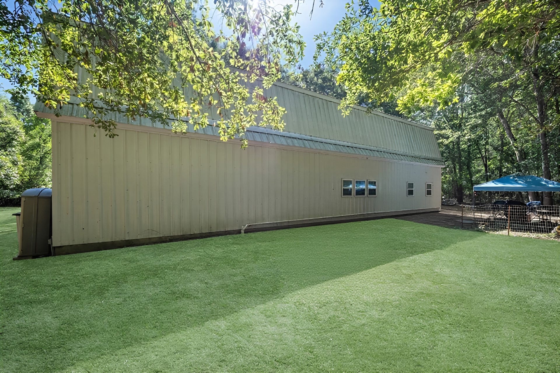 104 Apache Bend, Conroe, TX 77316 Virtually Staged