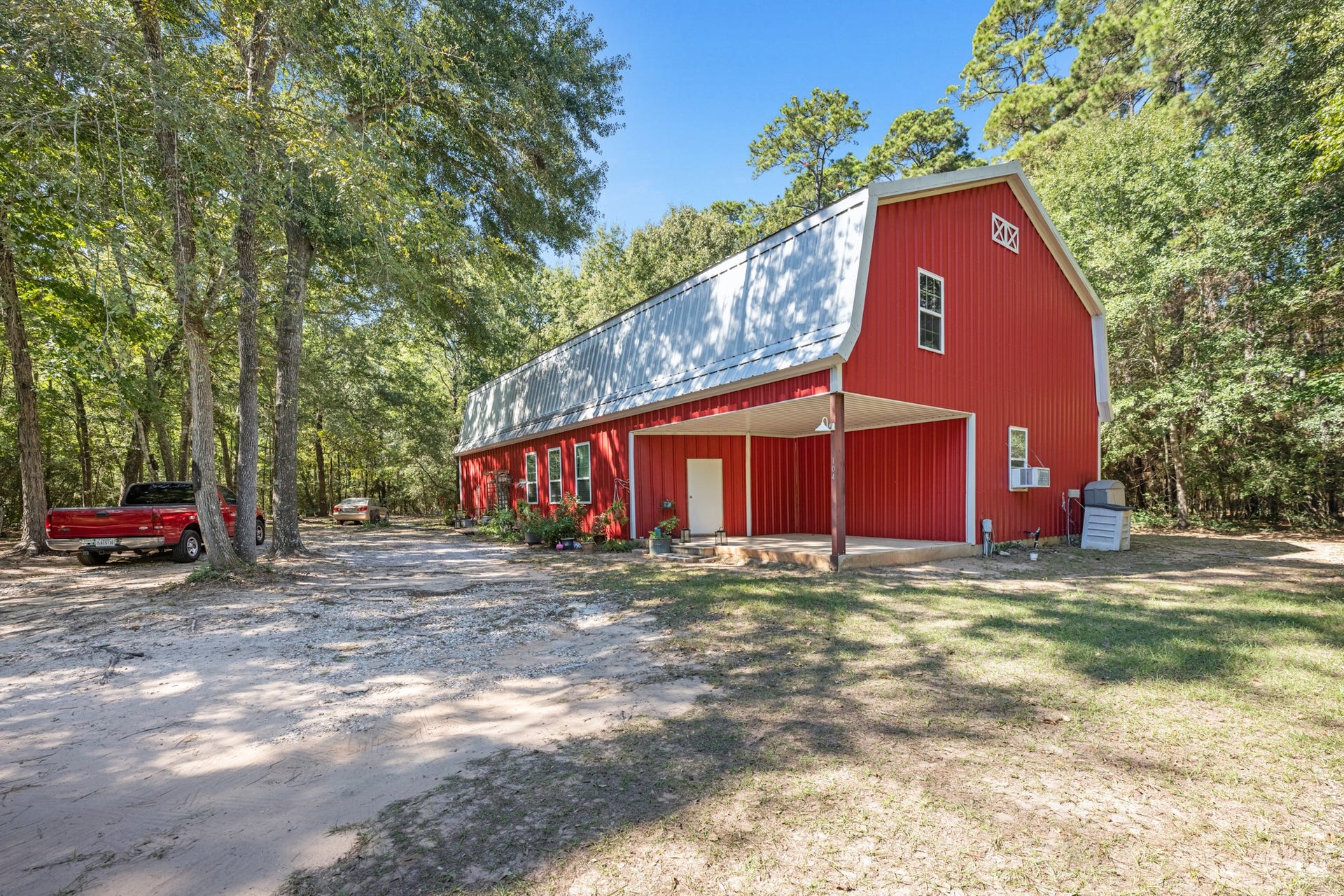 104 Apache Bend, Conroe, TX 77316 104 Apache Bend, Conroe, TX 77316