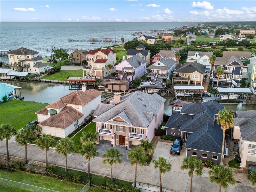 Property photo for 123 Port Street, San Leon, TX
