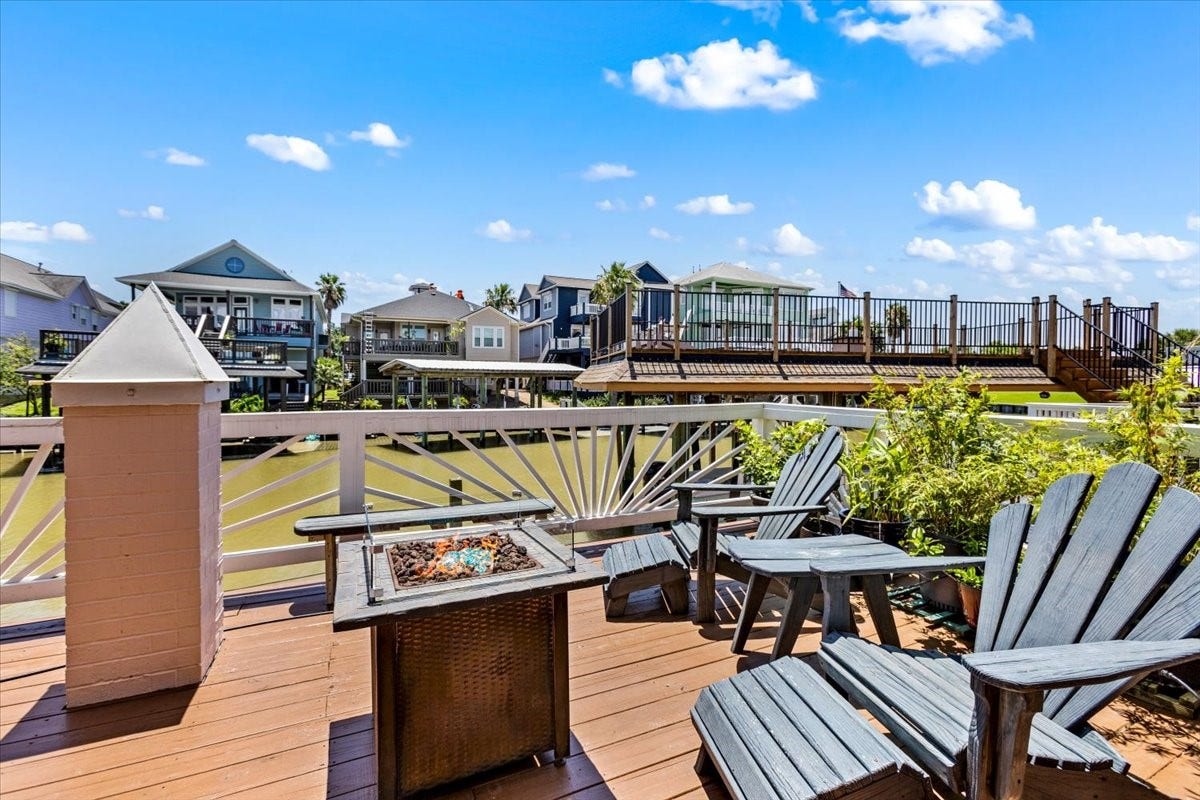 123 Port Street, San Leon, TX 77539 123 Port Street, San Leon, TX 77539