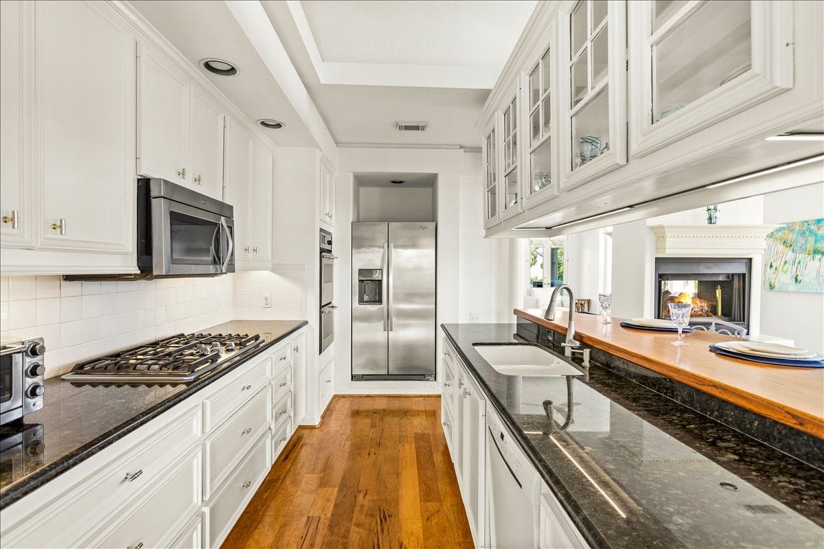 123 Port Street, San Leon, TX 77539 123 Port Street, San Leon, TX 77539