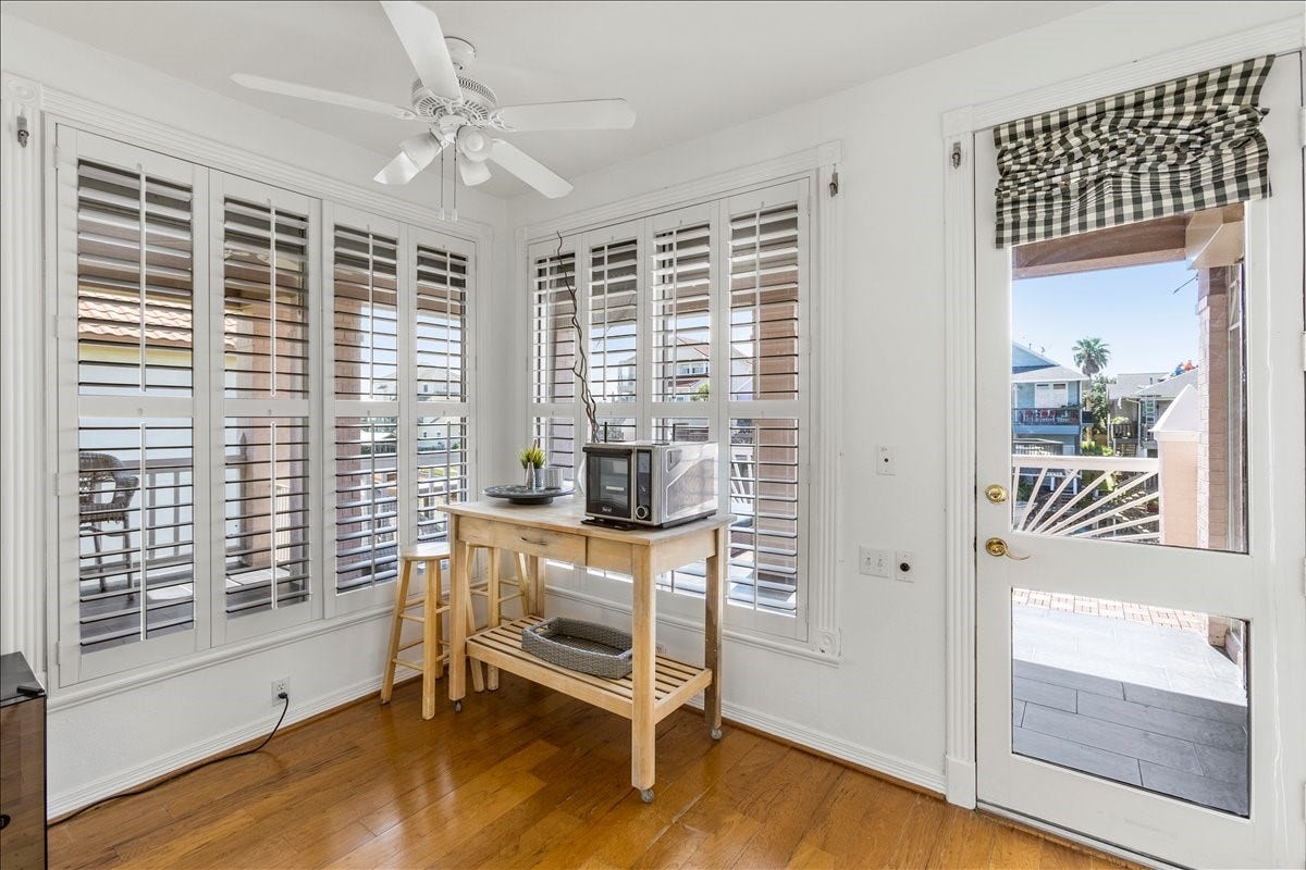 123 Port Street, San Leon, TX 77539 123 Port Street, San Leon, TX 77539