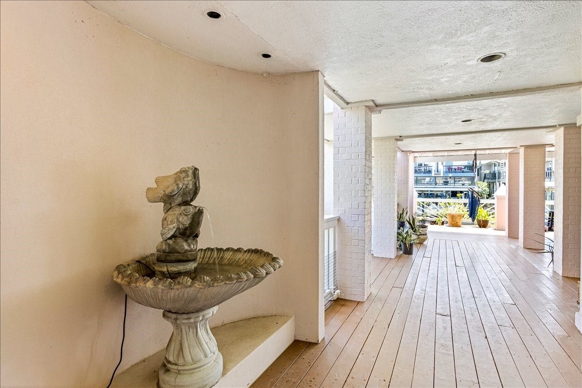 123 Port Street, San Leon, TX 77539 123 Port Street, San Leon, TX 77539