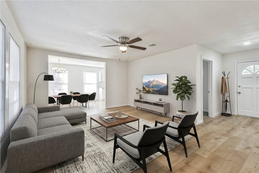 Property photo for 105 Live Oak Street, Baytown, TX