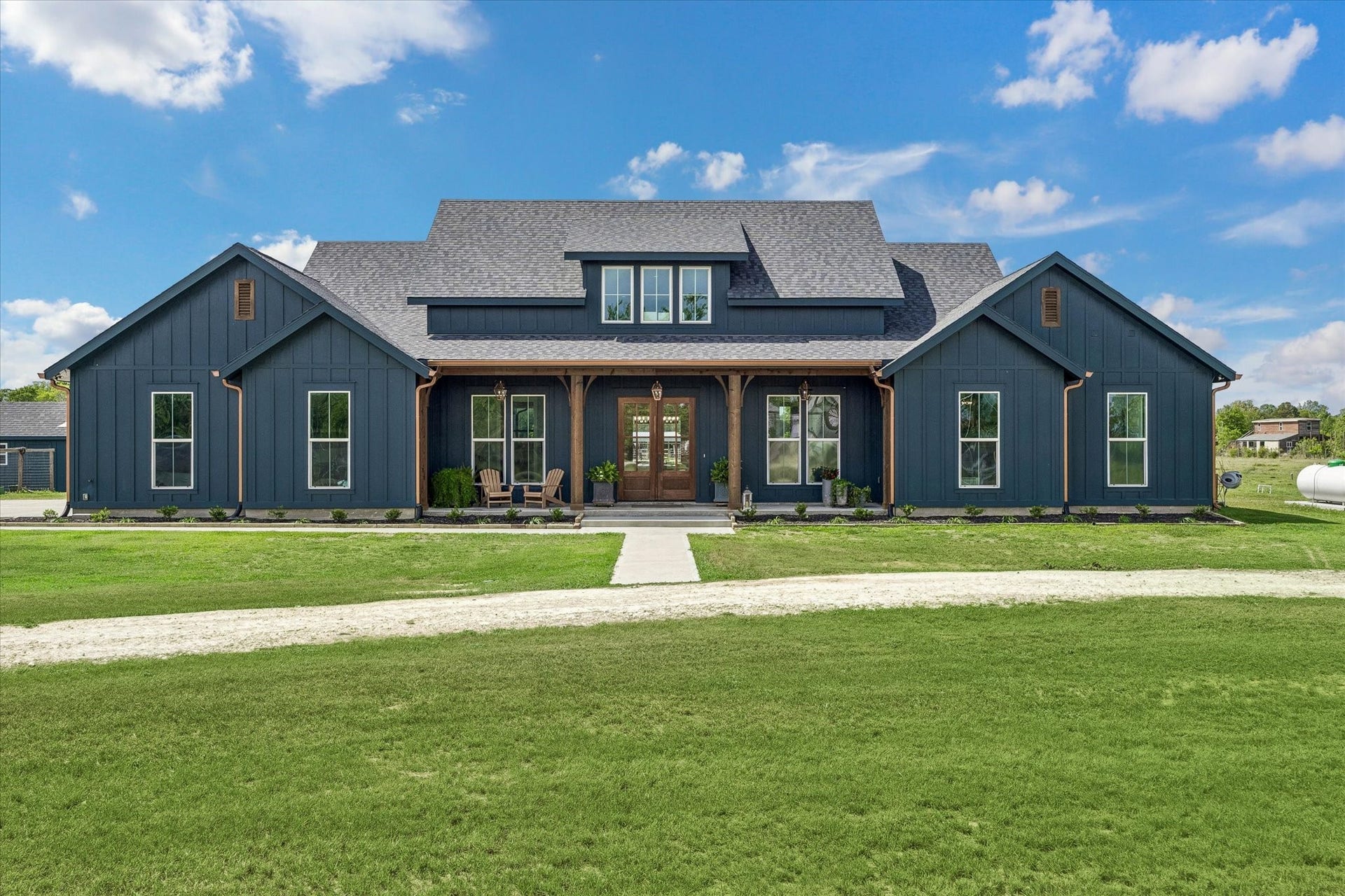 2610 County Road 163, Alvin, TX 77511