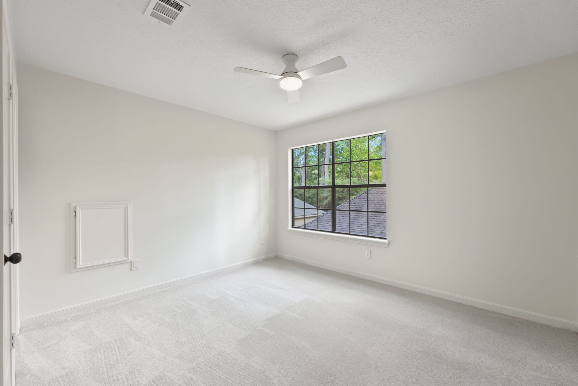 66 S Placid Hill Circle, The Woodlands, TX 77381 66 S Placid Hill Circle, The Woodlands, TX 77381