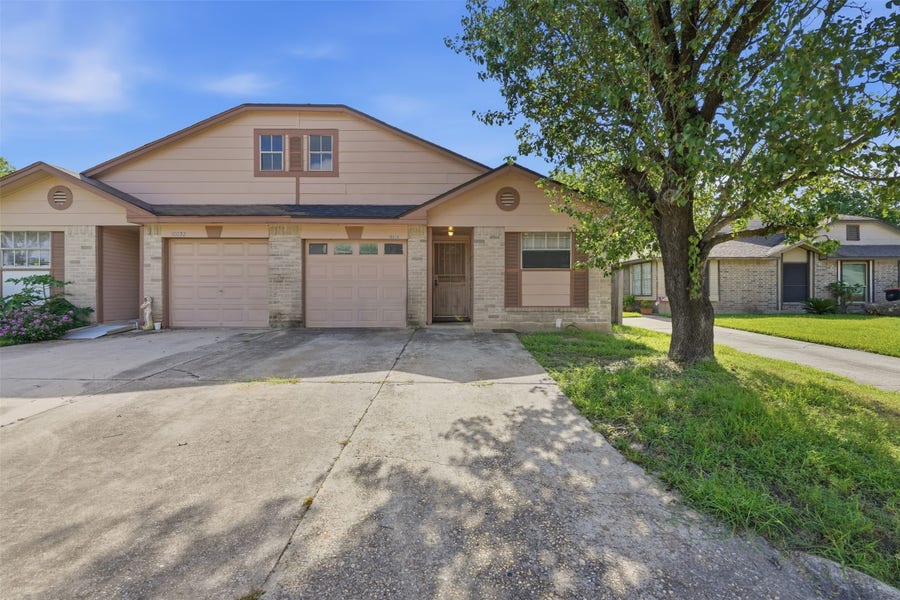 Property photo for 10020 Ridgecoral Drive, Houston, TX