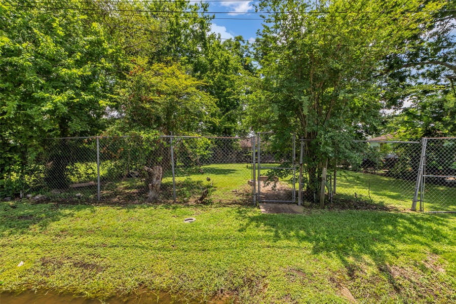 Property photo for 4012 Jewel Street, Houston, TX