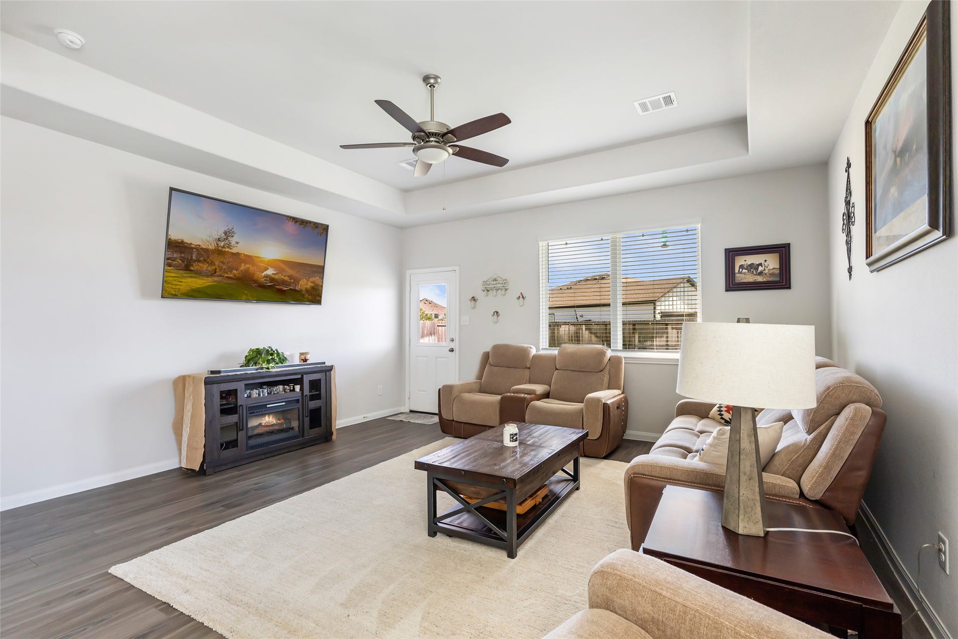Experience a bright and spacious living area, perfect for relaxation and entertaining.