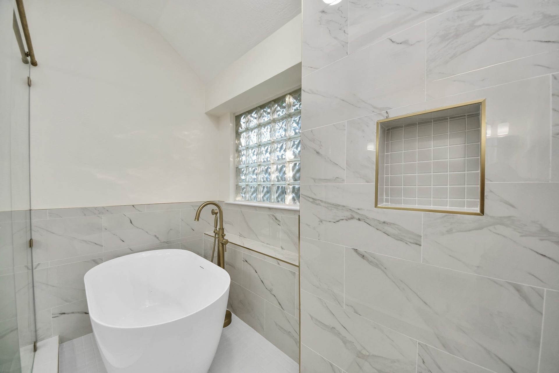 11927 Canyon Mills Drive, Houston, TX 77095 11927 Canyon Mills Drive, Houston, TX 77095
