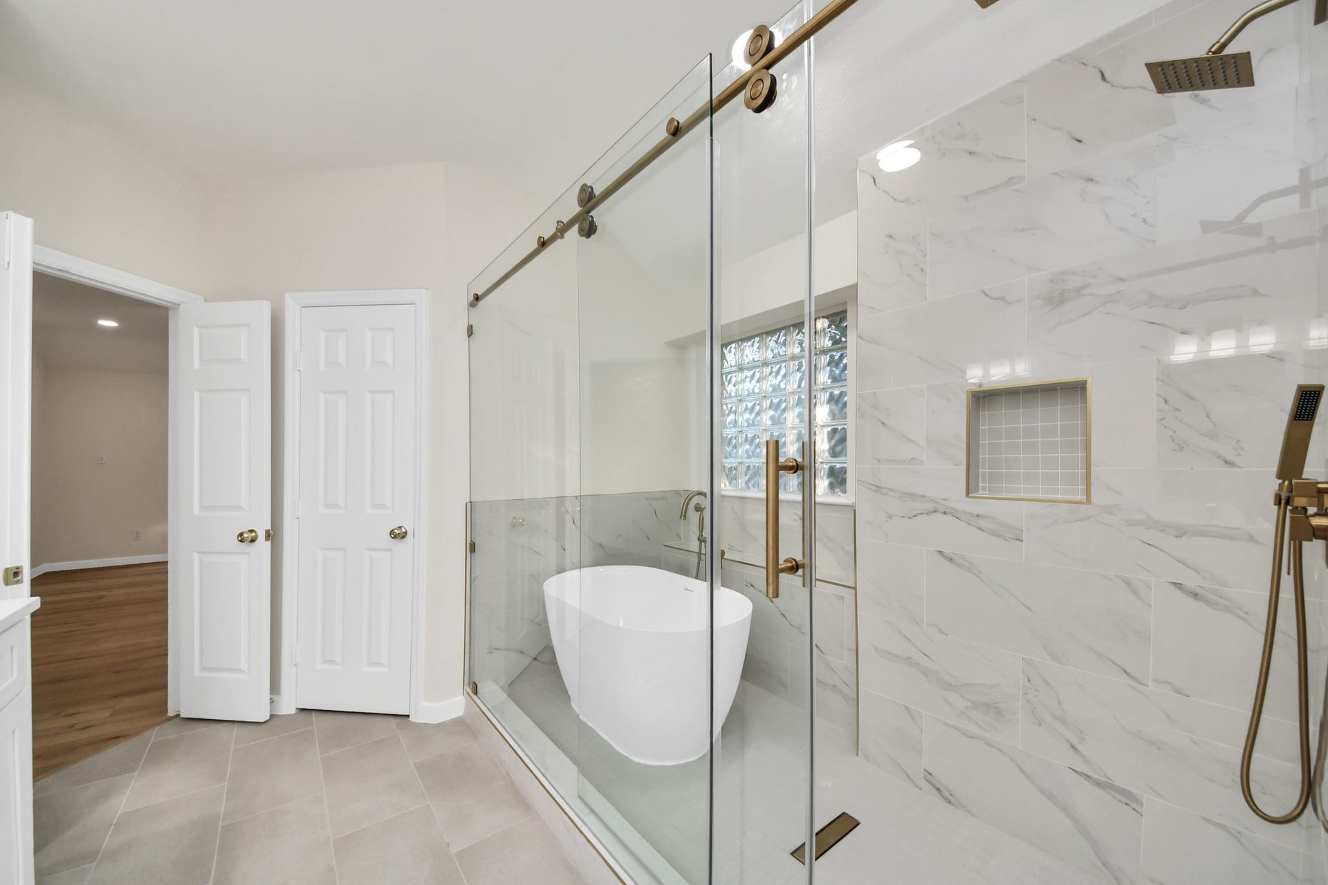 11927 Canyon Mills Drive, Houston, TX 77095 11927 Canyon Mills Drive, Houston, TX 77095