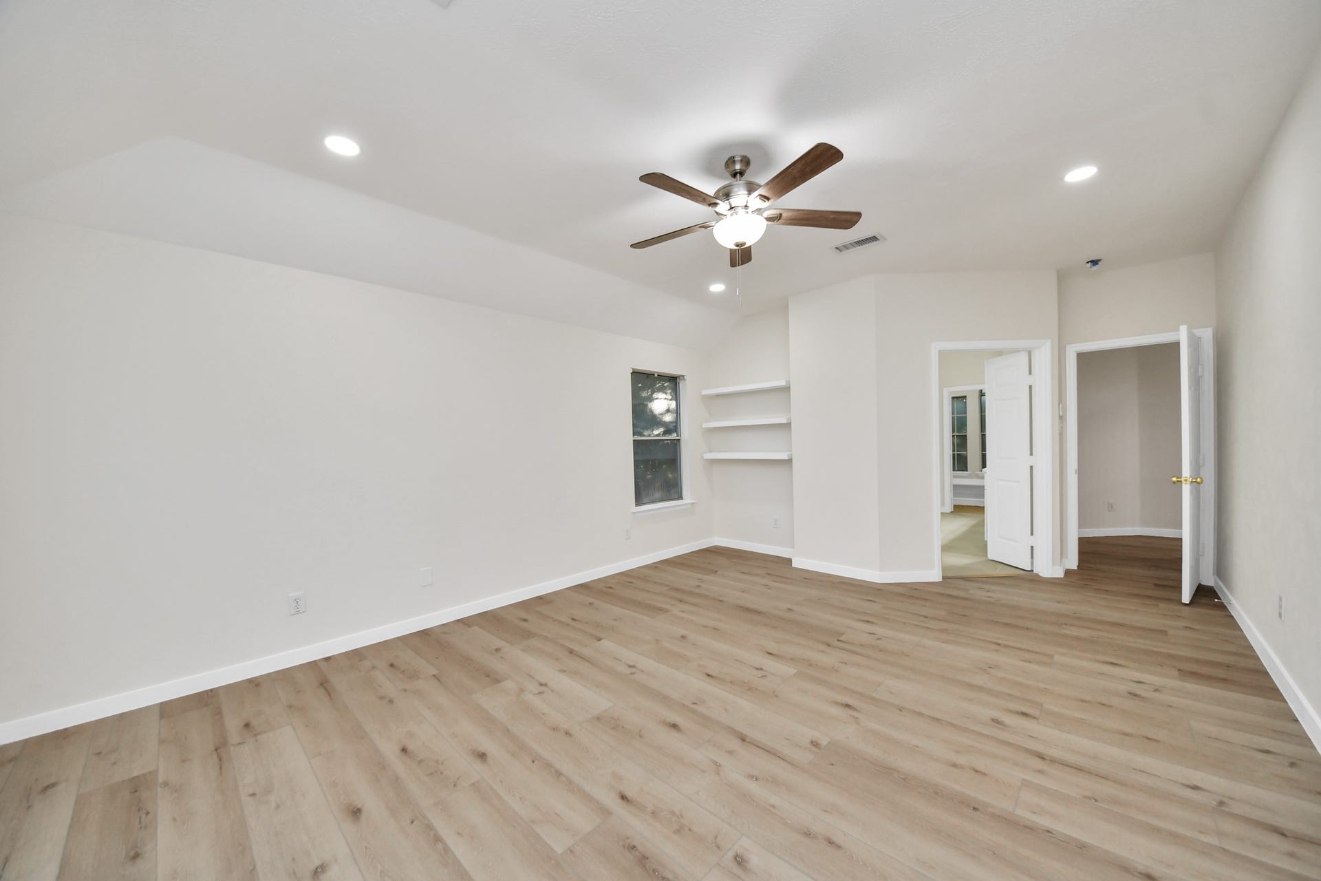 11927 Canyon Mills Drive, Houston, TX 77095 11927 Canyon Mills Drive, Houston, TX 77095