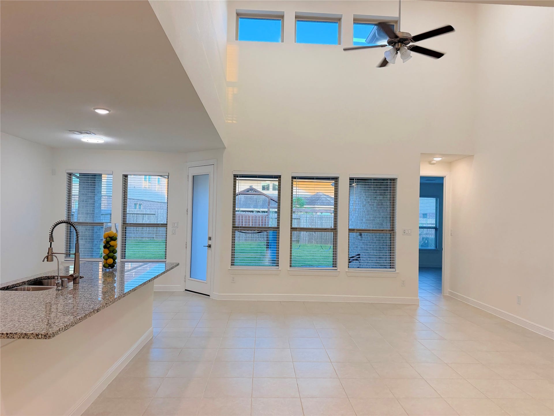 8611 Oakdale Bluff Court, Richmond, TX 77407