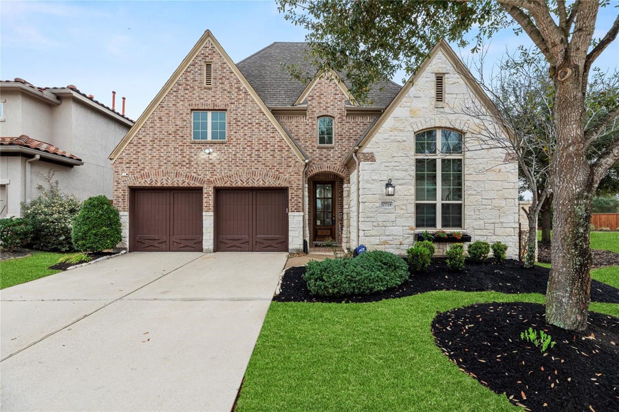 Property photo for 17719 Olde Oaks Estate Court, Cypress, TX