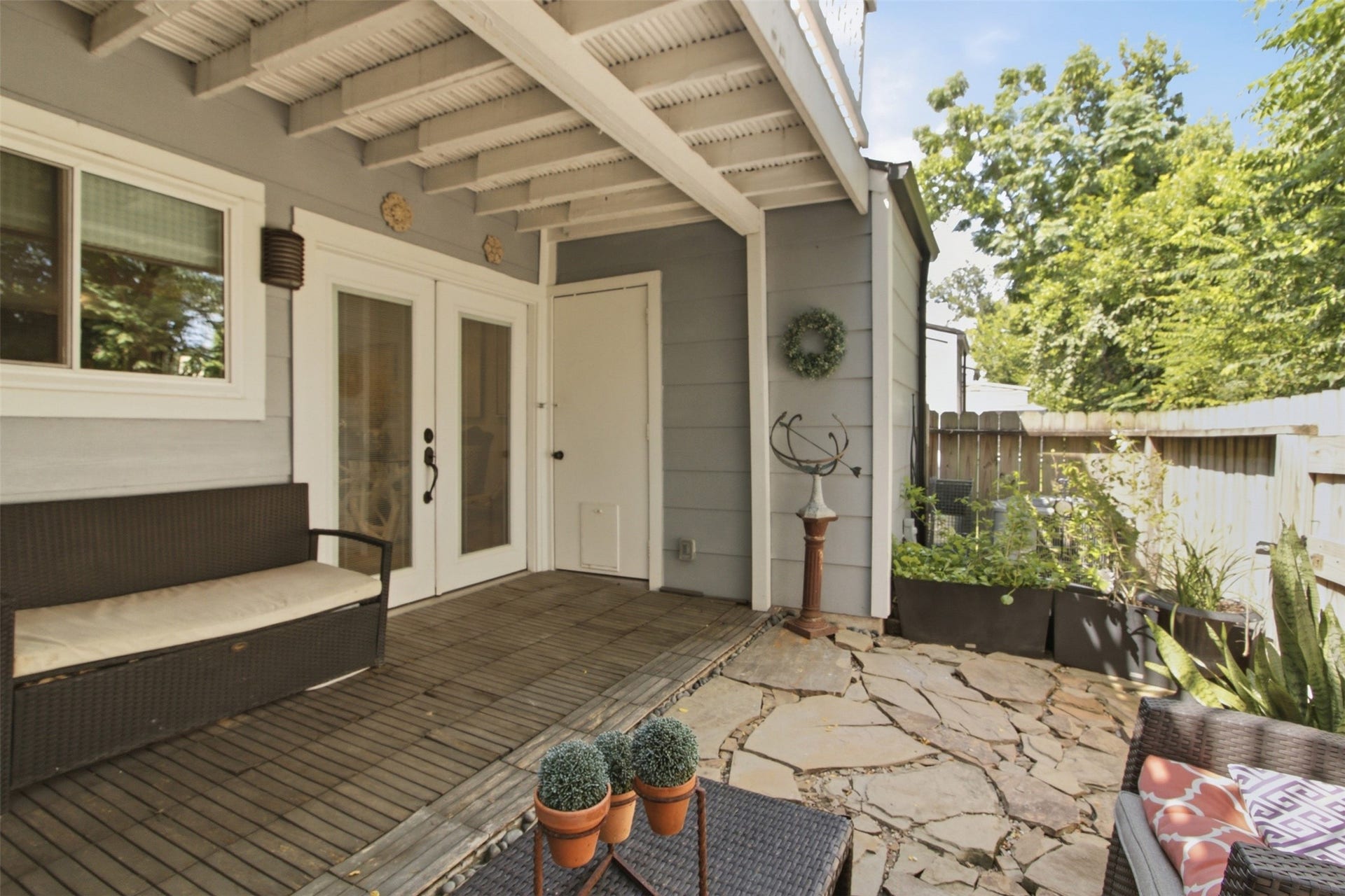 The door on the right leads to the laundry room.