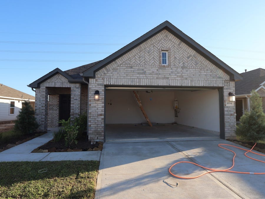 Property photo for 1054 Garnet Star Drive, La Marque, TX