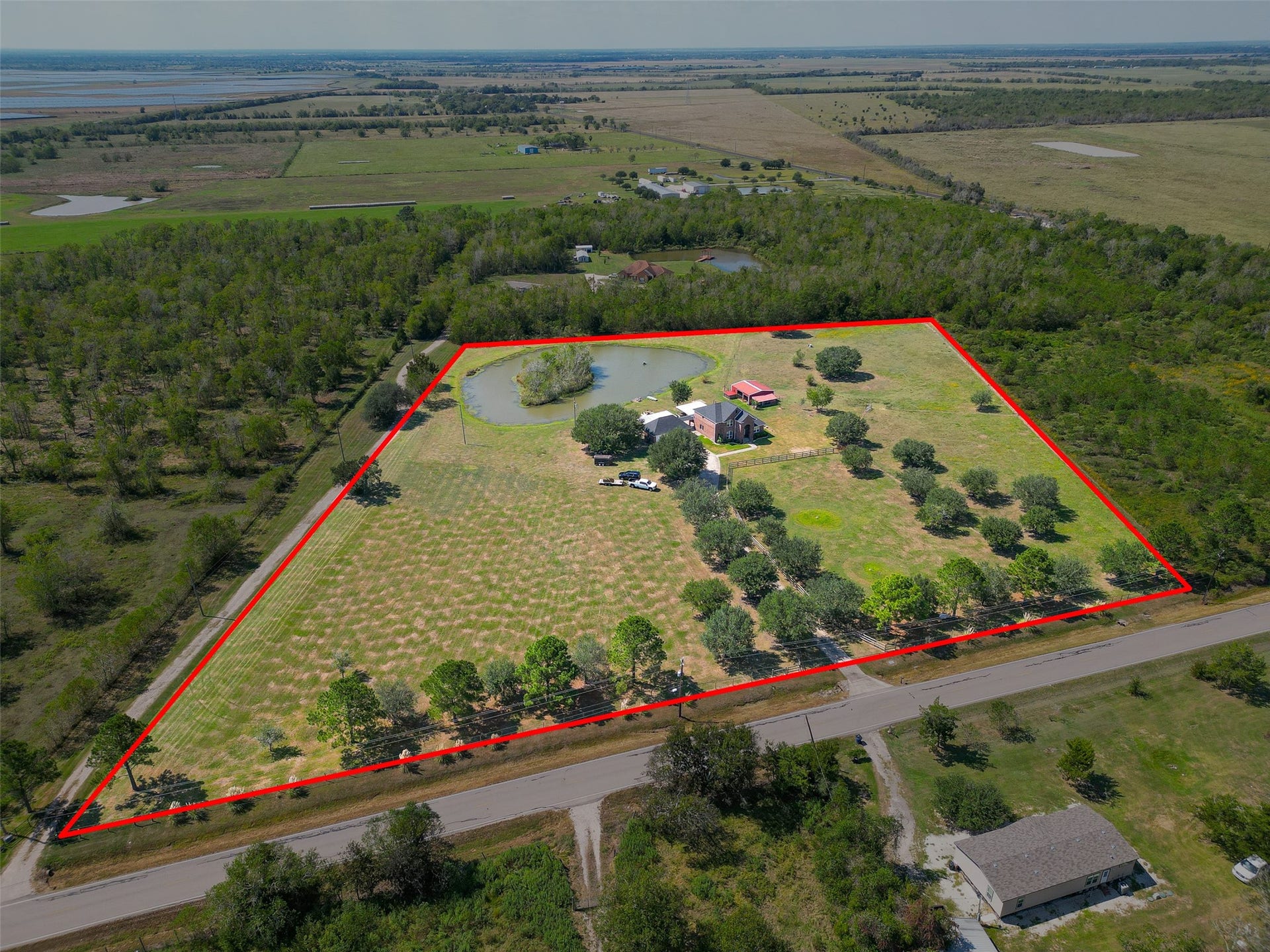 Property has been cross-fenced three times