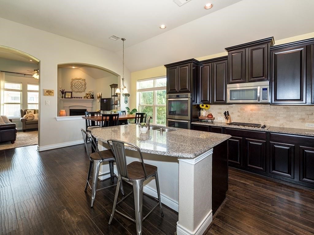 671 Cumberland Ridge Lane, League City, TX 77573 671 Cumberland Ridge Lane, League City, TX 77573
