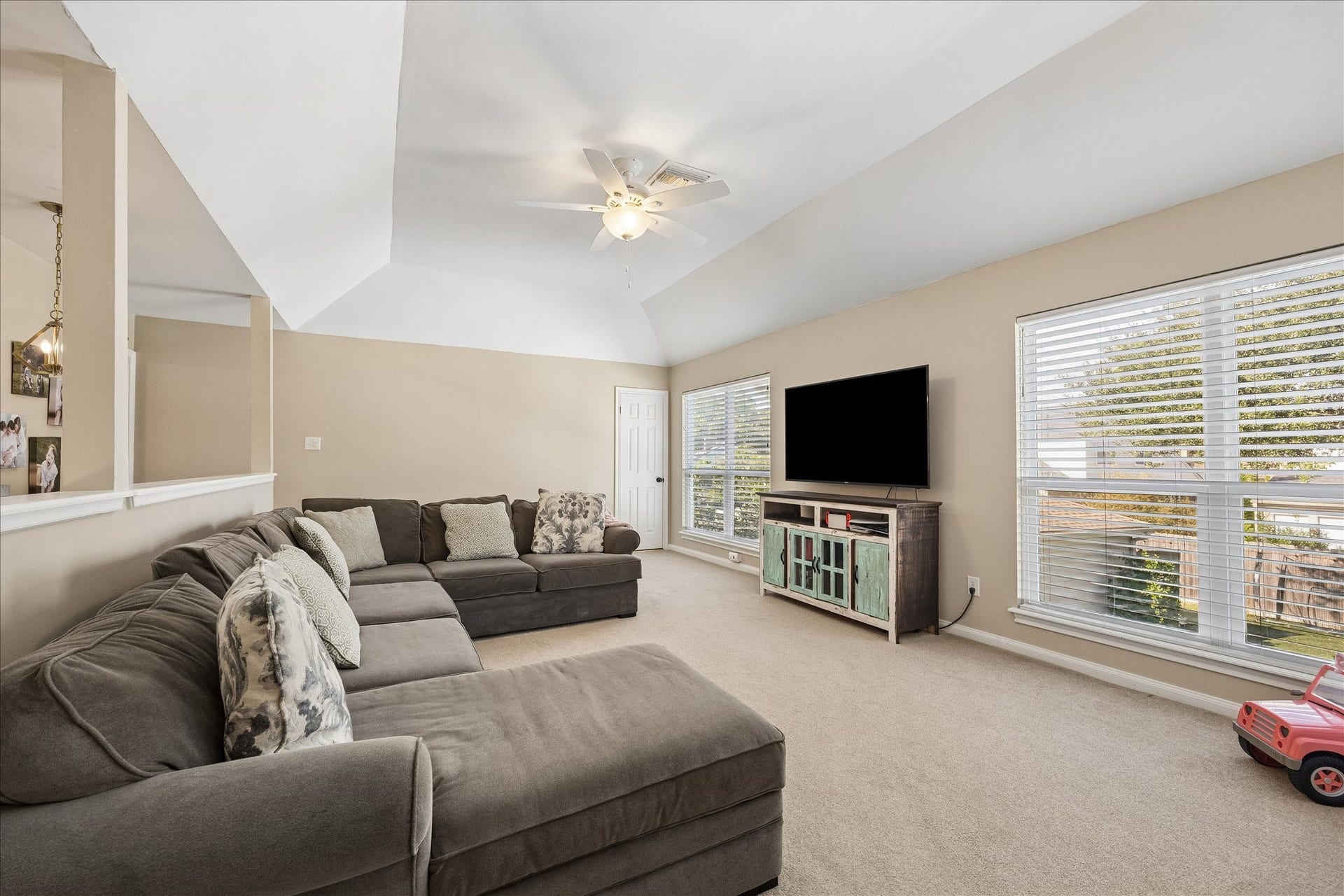 12306 Burgoyne Drive, Houston, TX 77077 12306 Burgoyne Drive, Houston, TX 77077