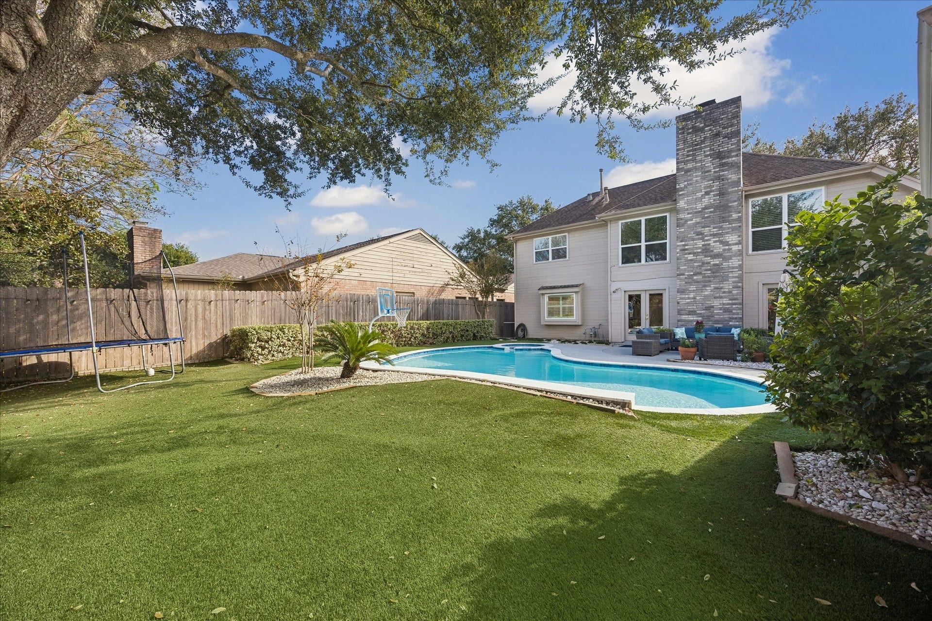 12306 Burgoyne Drive, Houston, TX 77077 12306 Burgoyne Drive, Houston, TX 77077