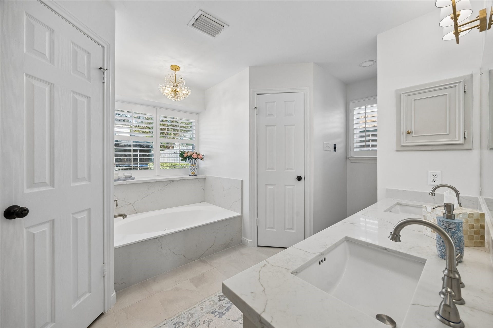 12306 Burgoyne Drive, Houston, TX 77077 12306 Burgoyne Drive, Houston, TX 77077