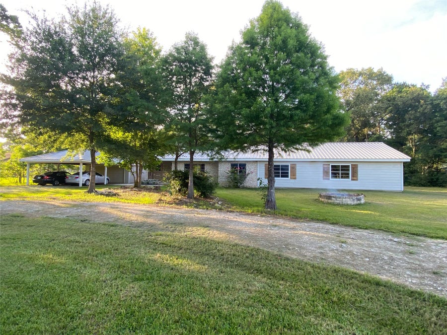 Property photo for 26941 E River Road, Splendora, TX