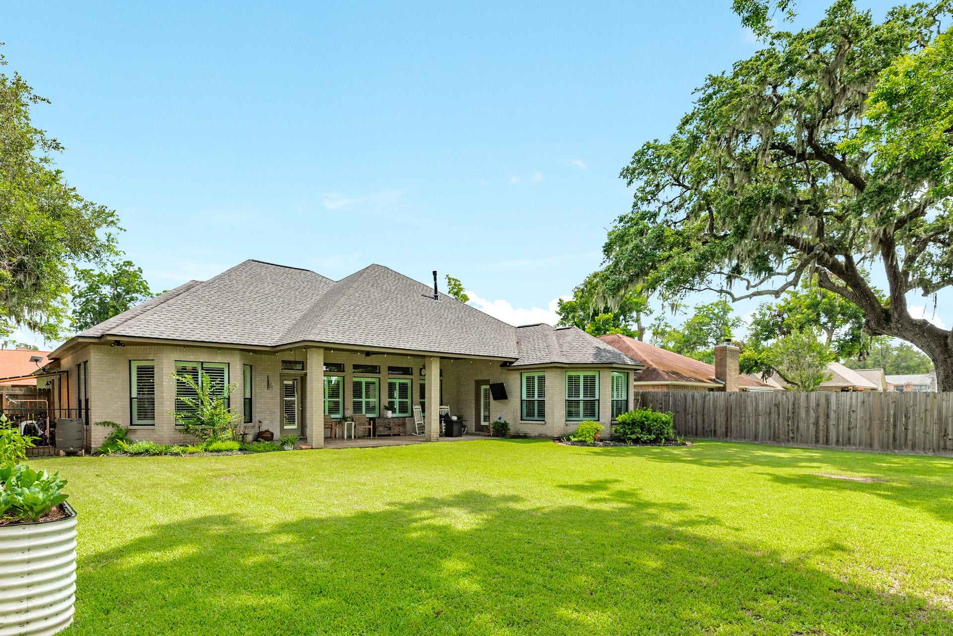 2286 Riverside Drive, West Columbia, TX 77486 2286 Riverside Drive, West Columbia, TX 77486