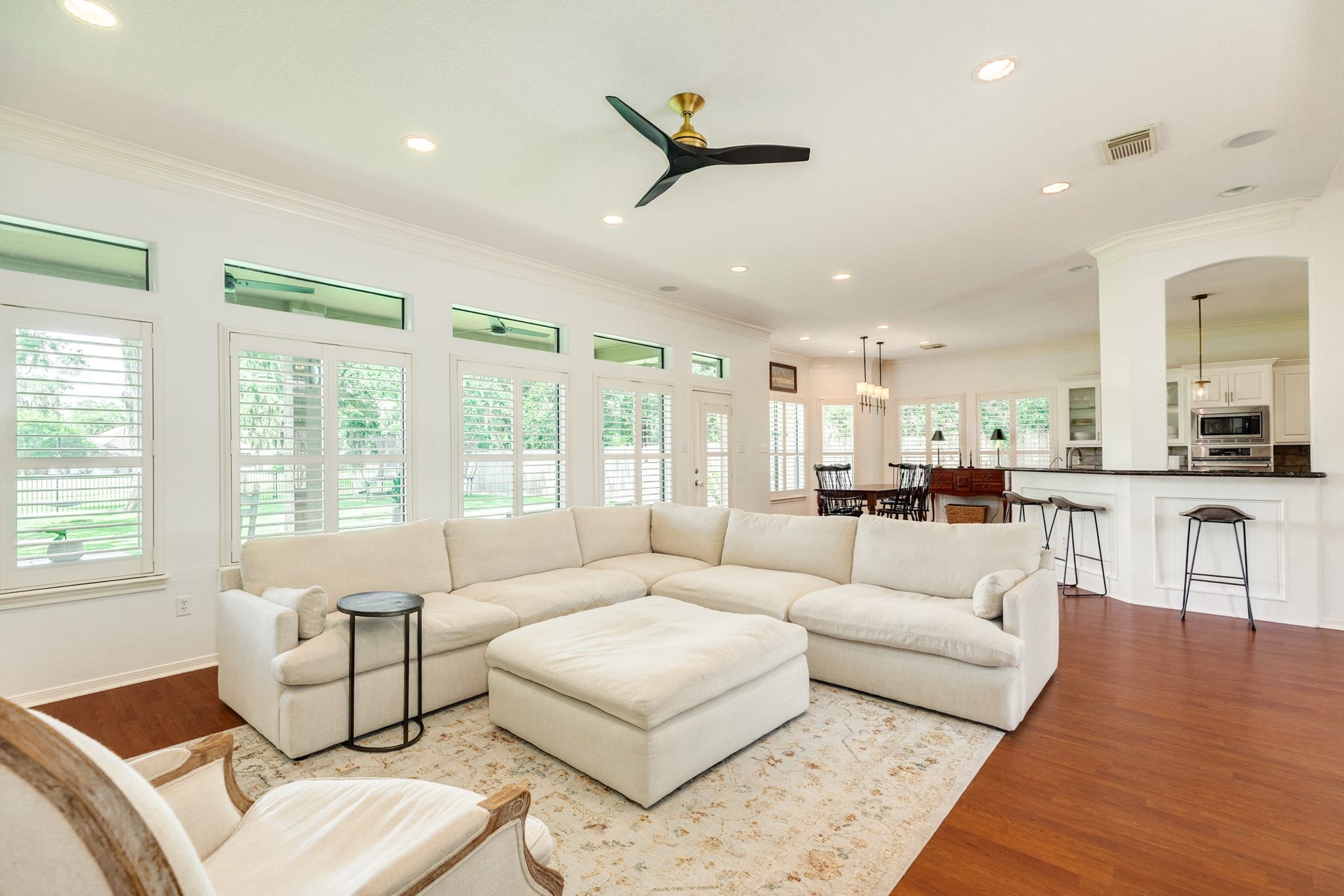 2286 Riverside Drive, West Columbia, TX 77486 2286 Riverside Drive, West Columbia, TX 77486