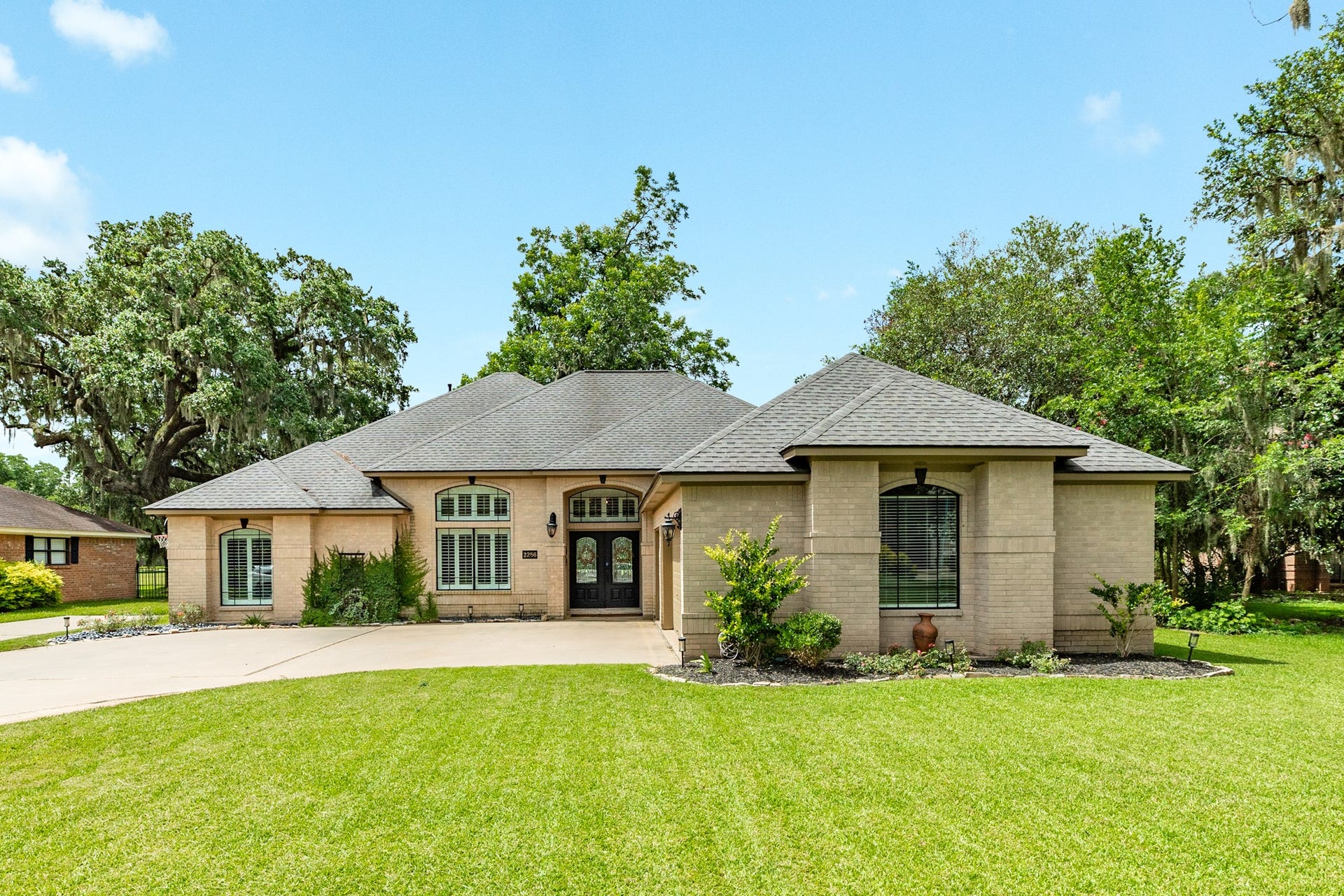 2286 Riverside Drive, West Columbia, TX 77486 2286 Riverside Drive, West Columbia, TX 77486