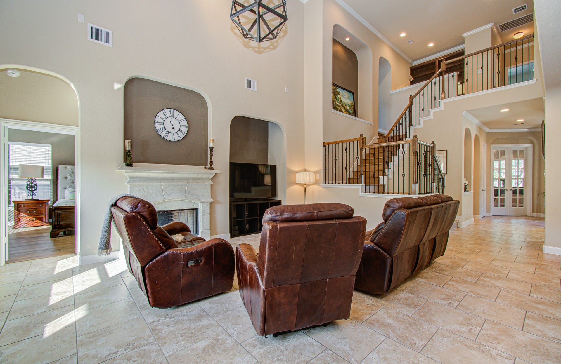 107 N Victoriana Circle, Spring, TX 77389 107 N Victoriana Circle, Spring, TX 77389