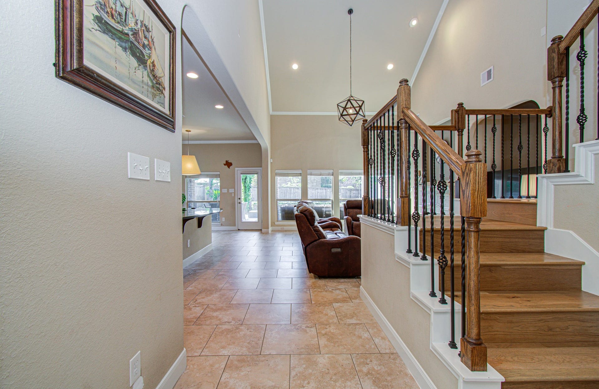 107 N Victoriana Circle, Spring, TX 77389 107 N Victoriana Circle, Spring, TX 77389