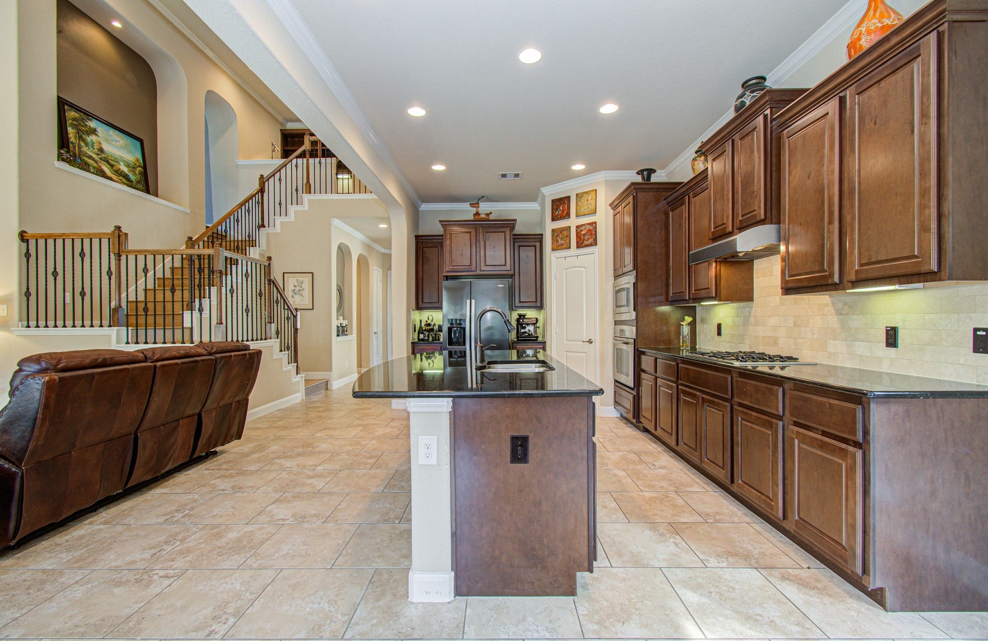 107 N Victoriana Circle, Spring, TX 77389 107 N Victoriana Circle, Spring, TX 77389